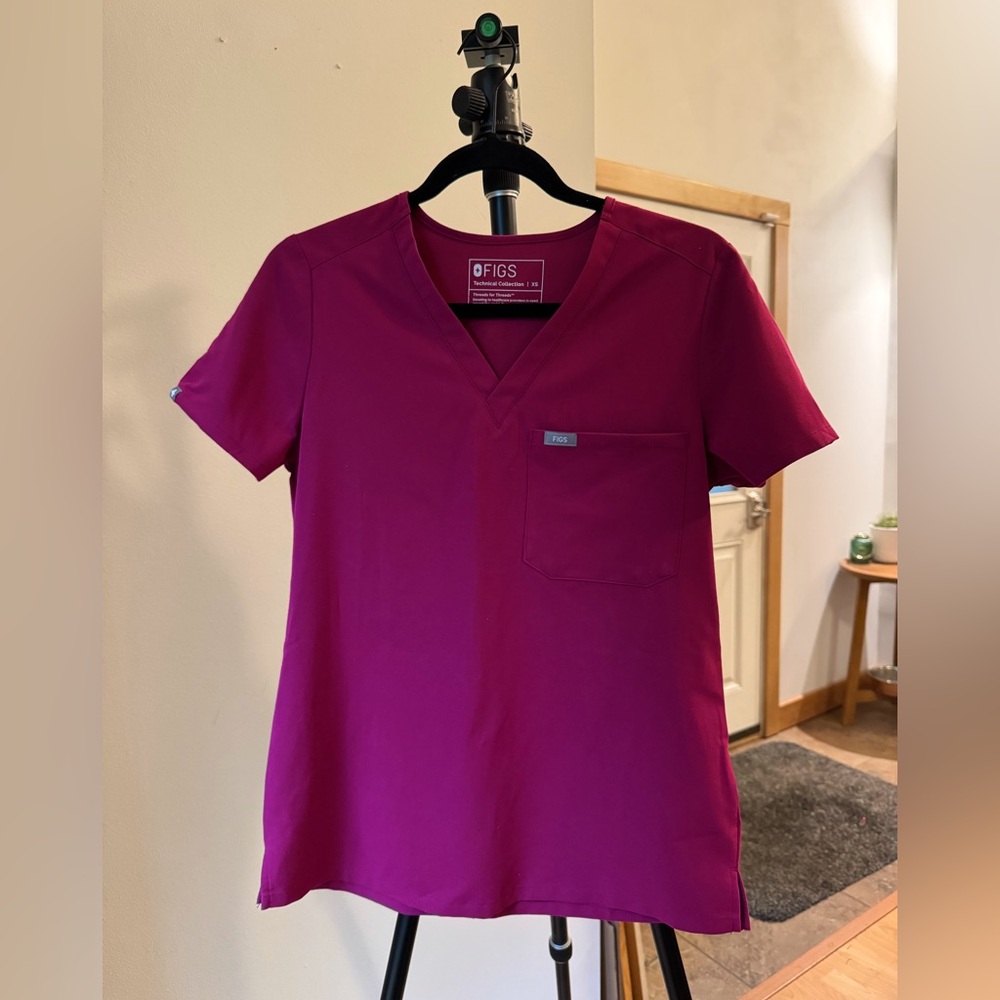 Figs Catarina One-Pocket Scrub Top